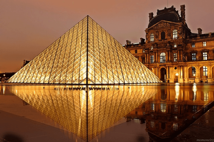 momone_louvre-102840_640