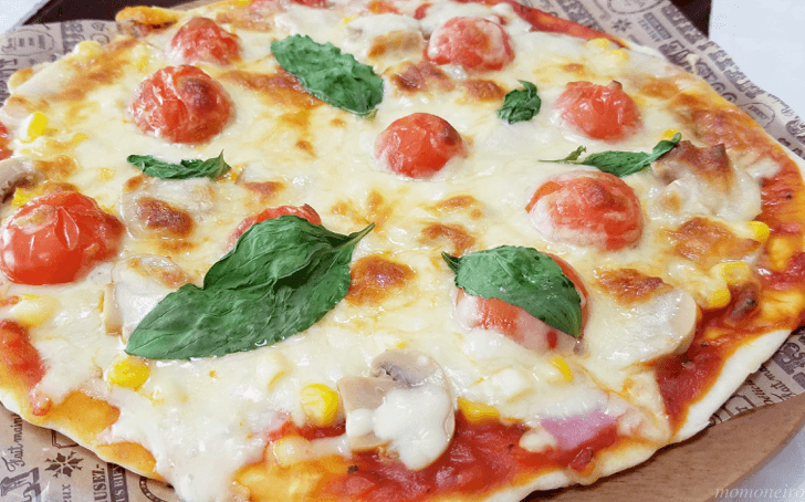 フライパンで簡単に作れる大人気ピザレシピ クリスピー生地でサックサクで具がジューシー 暮らしラク