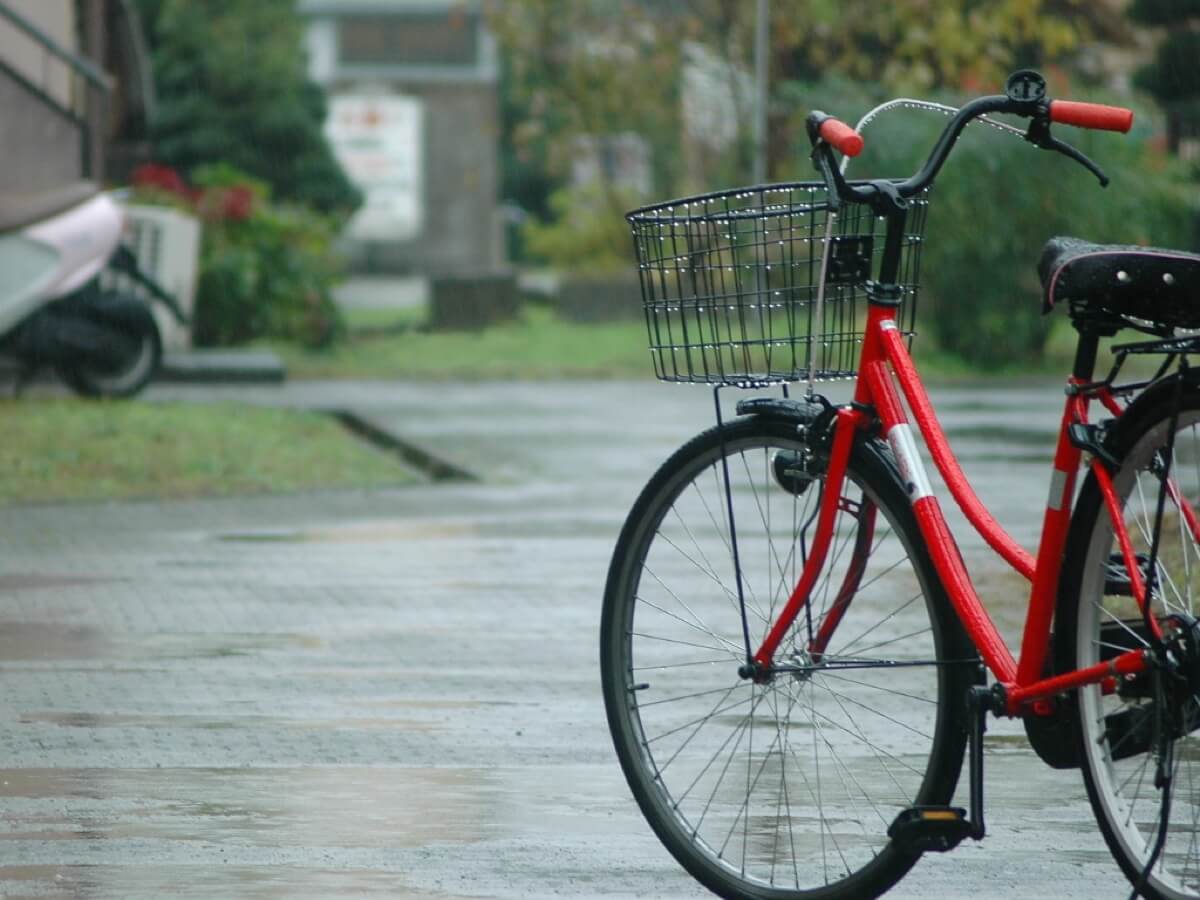 雨の日の自転車